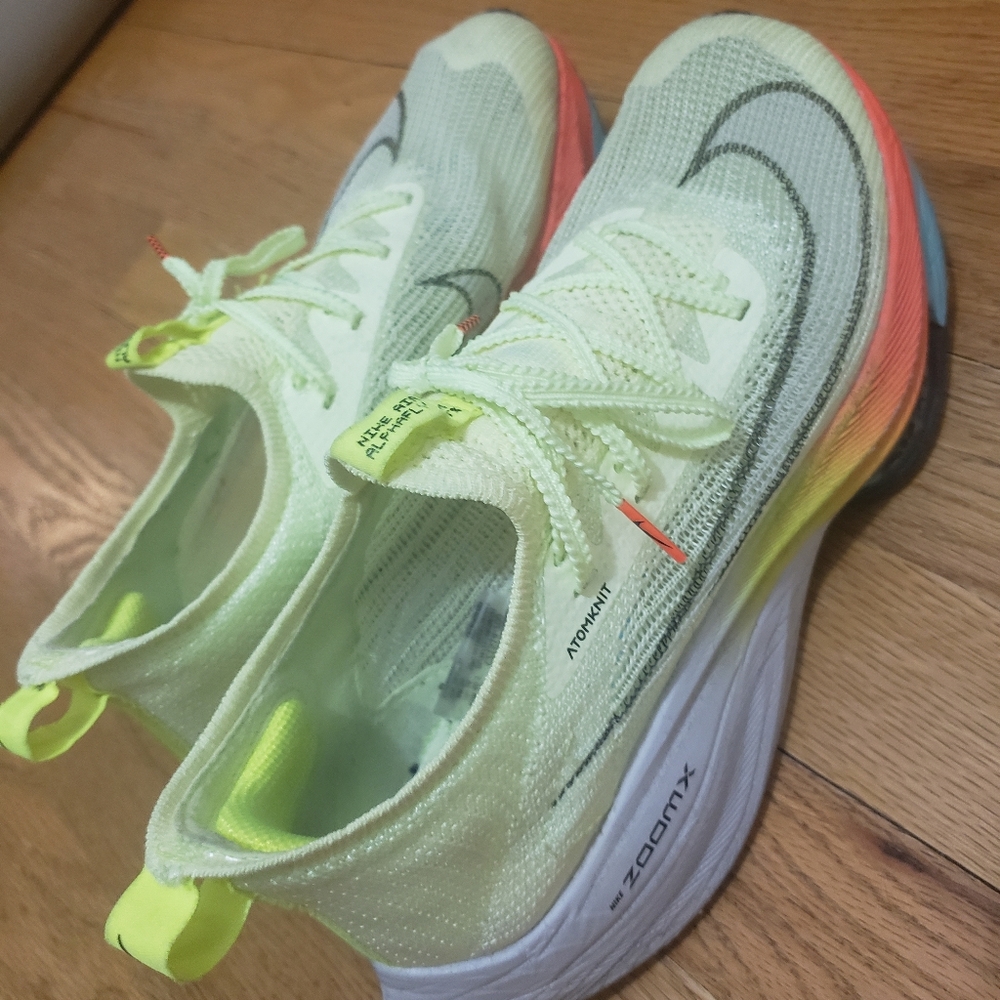 Women | Nike Air Zoom Alphafly Next% Shoes - Picture 5 of 11